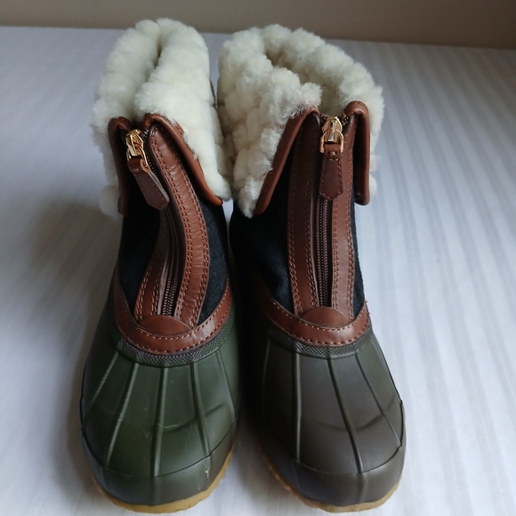 Tory Burch Tan and Black Winter Boots - Picture 2 of 16